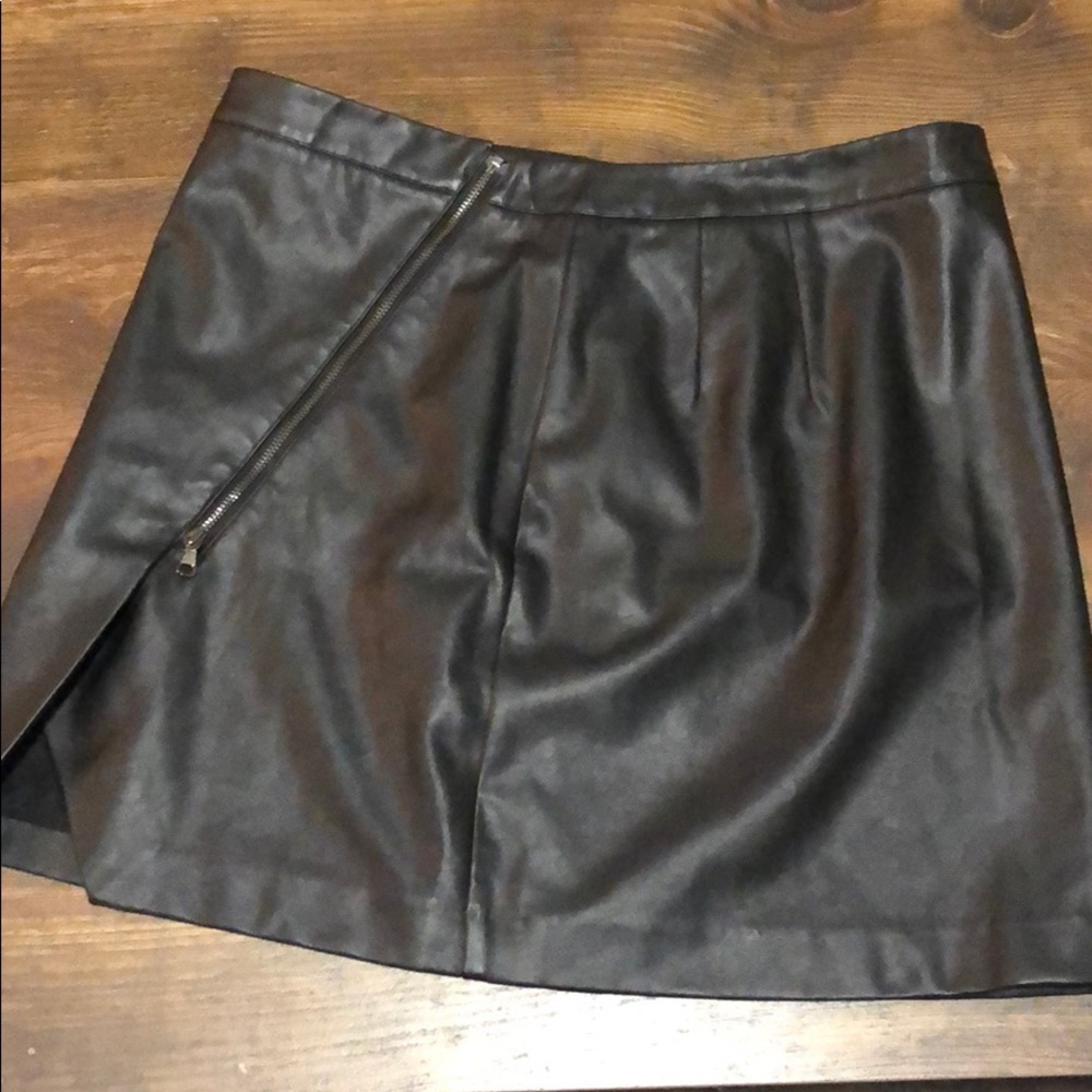 Faux Leather mini skirt